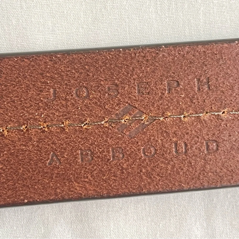 Joseph Abboud Belt Size 42, Dark Brown, Silver Finish Buckle